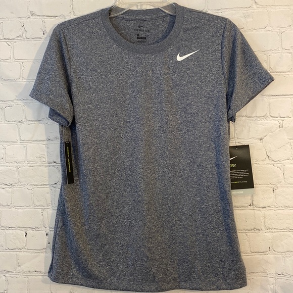 Nike Tops - Nwt Nike Dri fit crew neck tee! Size M